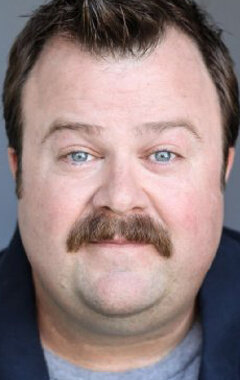 фото Джон Махольм