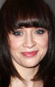 фото Шарлин Маккенна