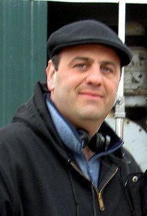 фото Джозеф Ариола