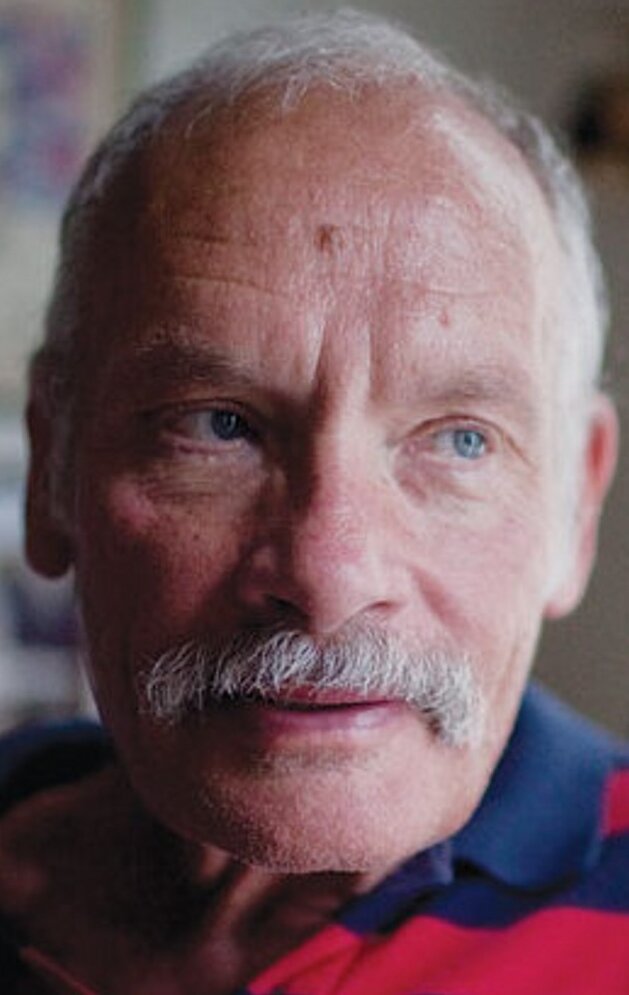 фото Джордж Кучар