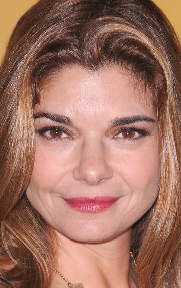 фото Лора Сан Джакомо