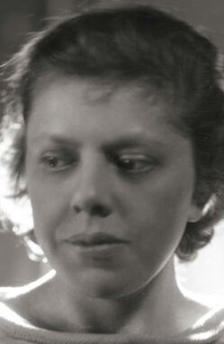 фото Гертруда Пабст