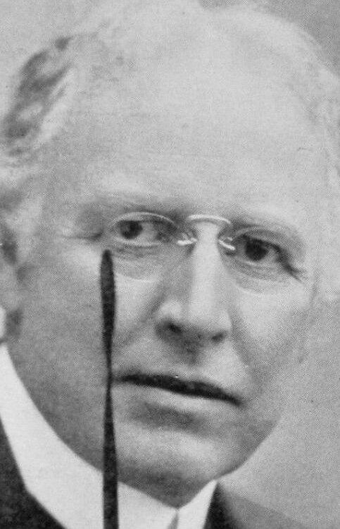 фото Ван Дайк Брук