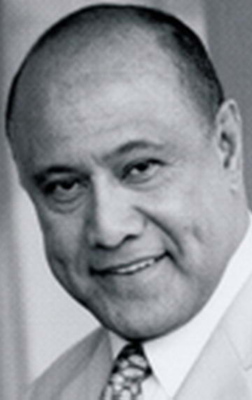 фото Роберт Аписа