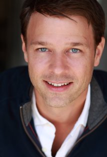 фото Джон Брэдфорд