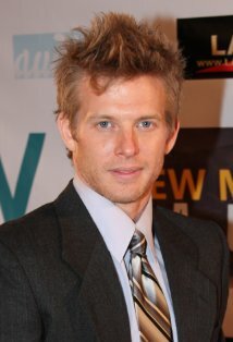 фото Стив Холм