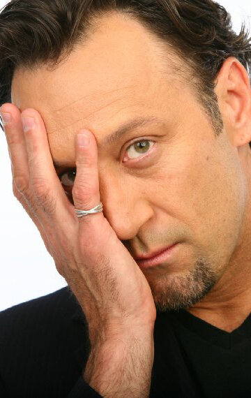 фото Трой Кристиан