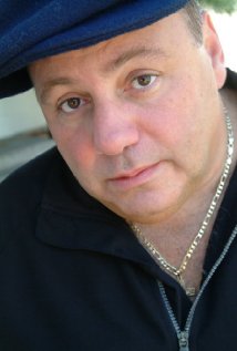 фото Филип Урсуно