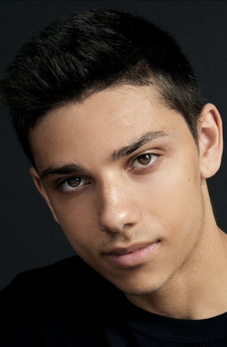 фото Джейсон Фернандес