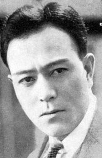 фото Комэи Минами