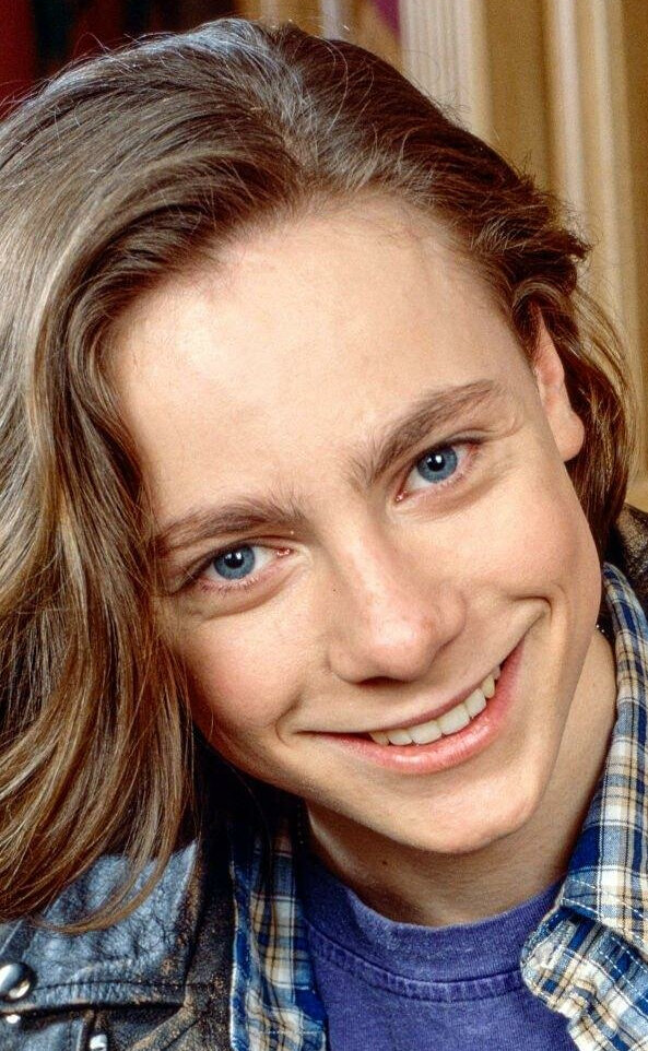 фото Харли Кросс