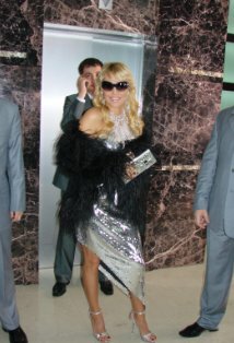 фото Лара Романофф