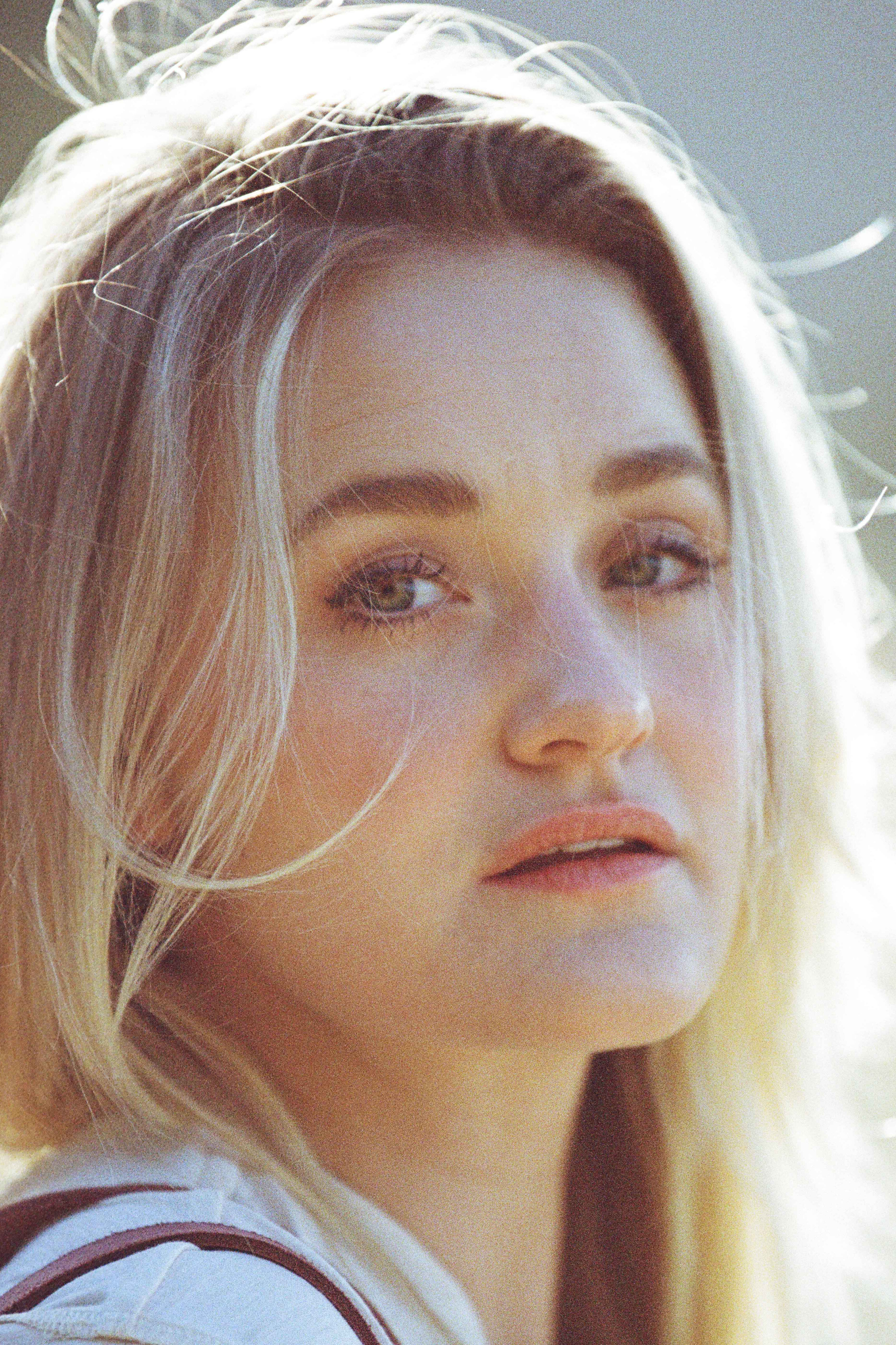 фото ЭйДжей Мичалка