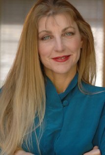 фото Эллен Хьюз