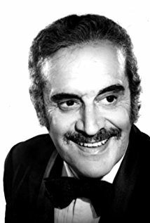 фото Бето Джанола