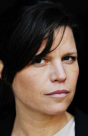 фото Луция Мур