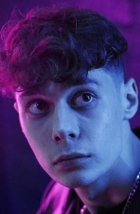 фото Гуфи Медалин