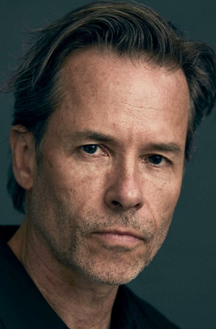 фото Гай Пирс