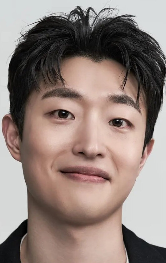 фото Рю Хэ-джун