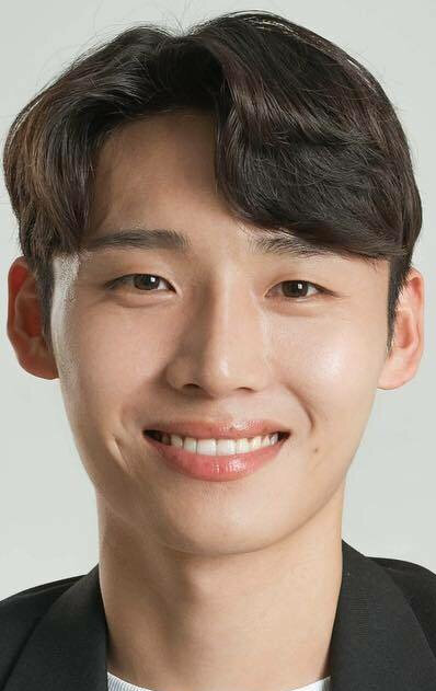 фото Хван Джа-нын