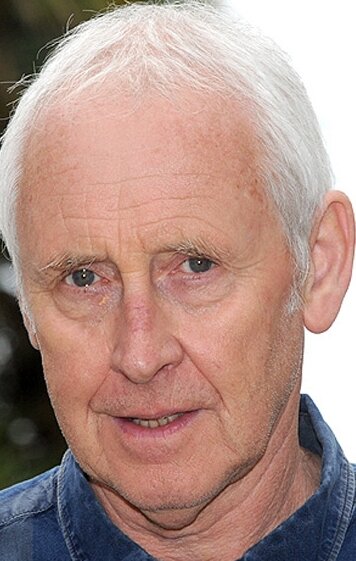 фото Гиллис МакКиннон