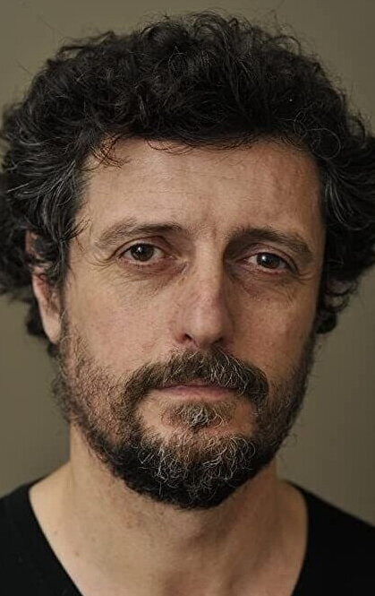 фото Адриану Карвалью