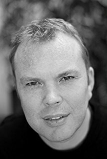 фото Макс Киннингс