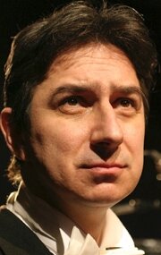 фото Михай Бисерикану