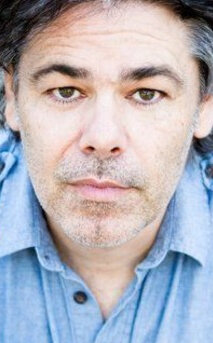 фото Джонатан Холмс