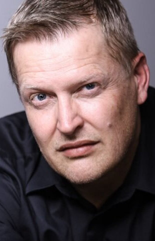 фото Брайан Лэндис Фолкинс