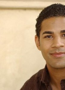 фото Омар Адам