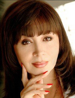 фото Ава Каделл