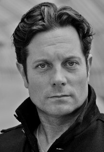 фото Крэйг Варнок