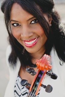 фото Чанда Дэнси