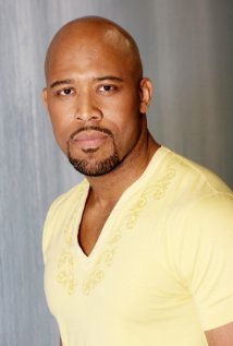 фото Боис Холмс