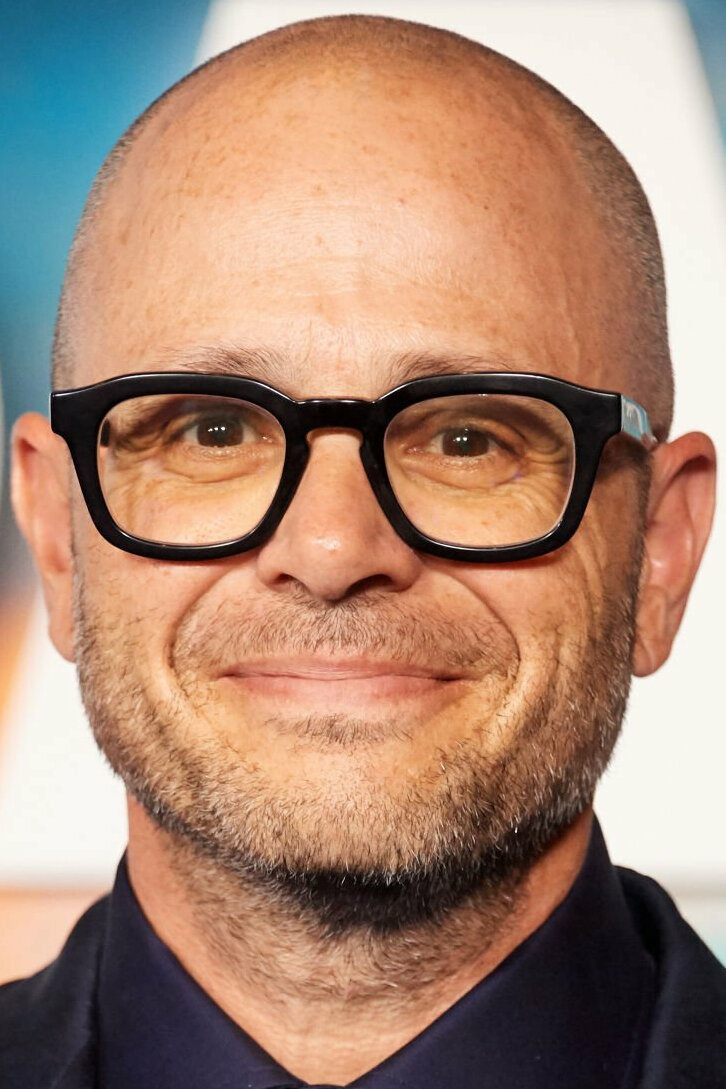 фото Дэймон Линделоф