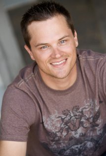 фото Levi Damione