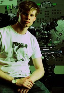 фото Джонатан Бертон