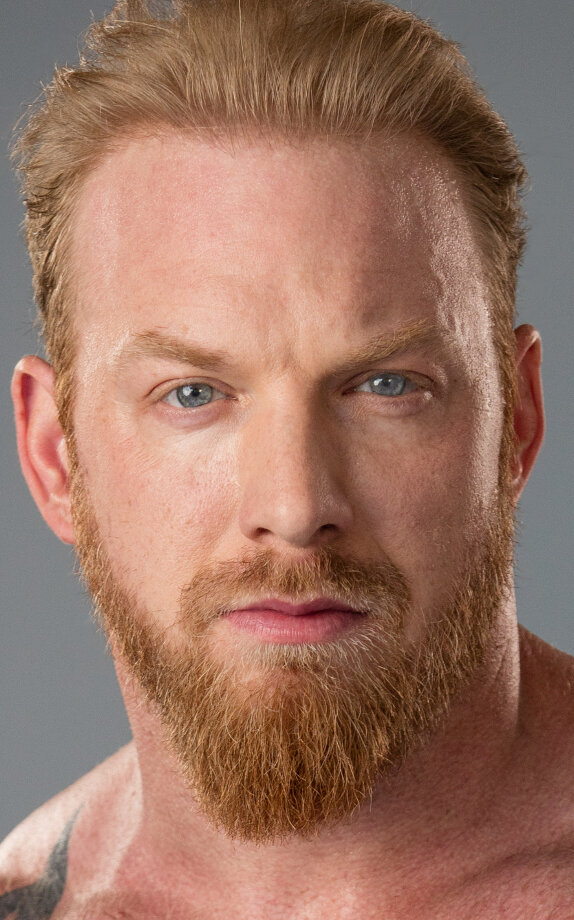 фото Адам Даннеллс