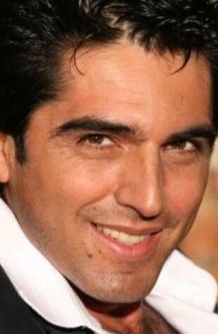 фото Милтон Кортес