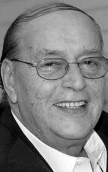 фото Тони Лип