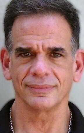 фото Джон Чардиет