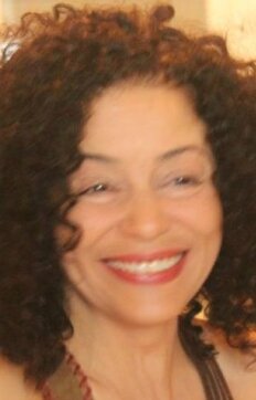 фото Nadia Saiji