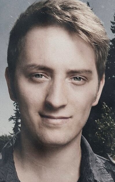 фото Джозиа Джеймс