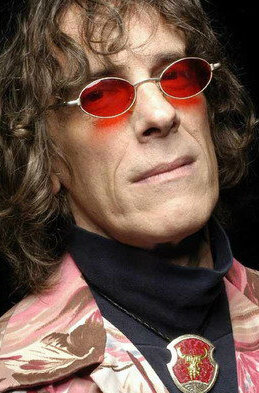 фото Луис Альберто Спинетта