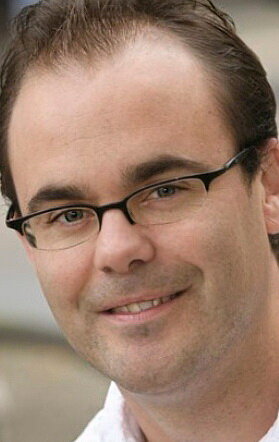 фото Деннис Ботс