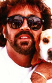 фото Шуки Леви