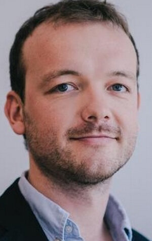 фото Джордж Кэйн