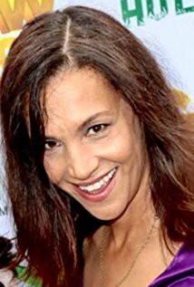 фото Анджела Минс