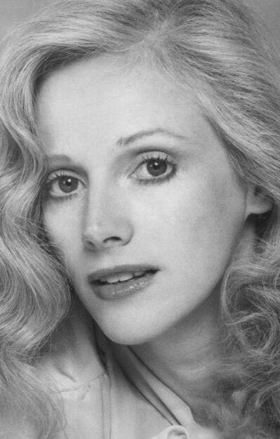 фото Сондра Лок